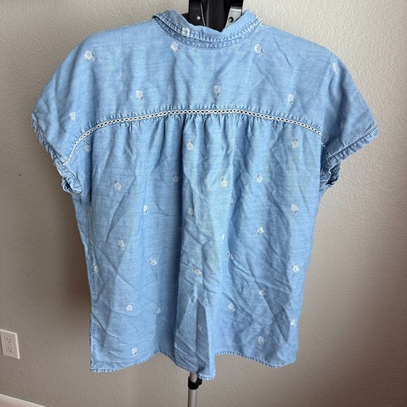 J. Jill Short Sleeve Floral Denim Chambray Tencel Button Up Shirt Crochet Trim L - Picture 3 of 5